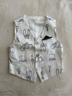 Nicholas & Bears White Kids Vest with Black Explorer Sketch Print and Pocket
